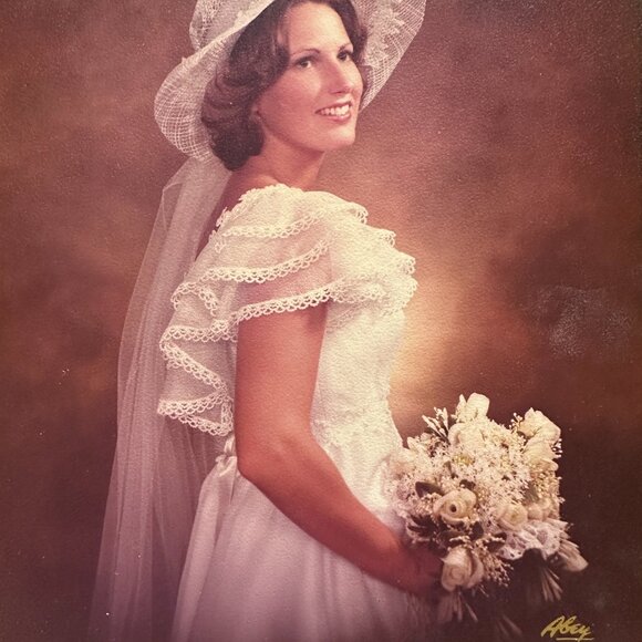 Vintage Wedding Dress - Picture 14 of 15